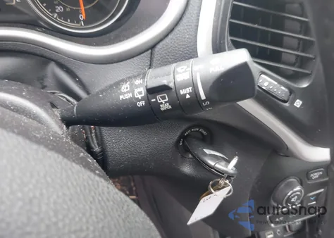 2017 Jeep Cherokee Latitude Fwd z USA, uszkodzony, nr VIN 1C4PJLCS5HW554430